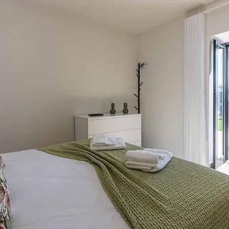 Sun House B