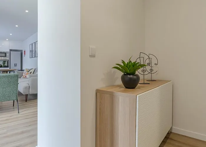 ヴィラ Sun House B カリェタ